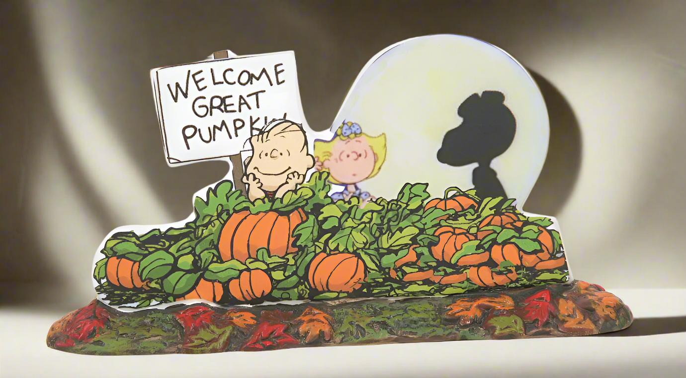 Department 56. TRICK OR TREAT LANE WITH PEANUTS Set of 4. Halloween Village Building and Accessories, 6007640